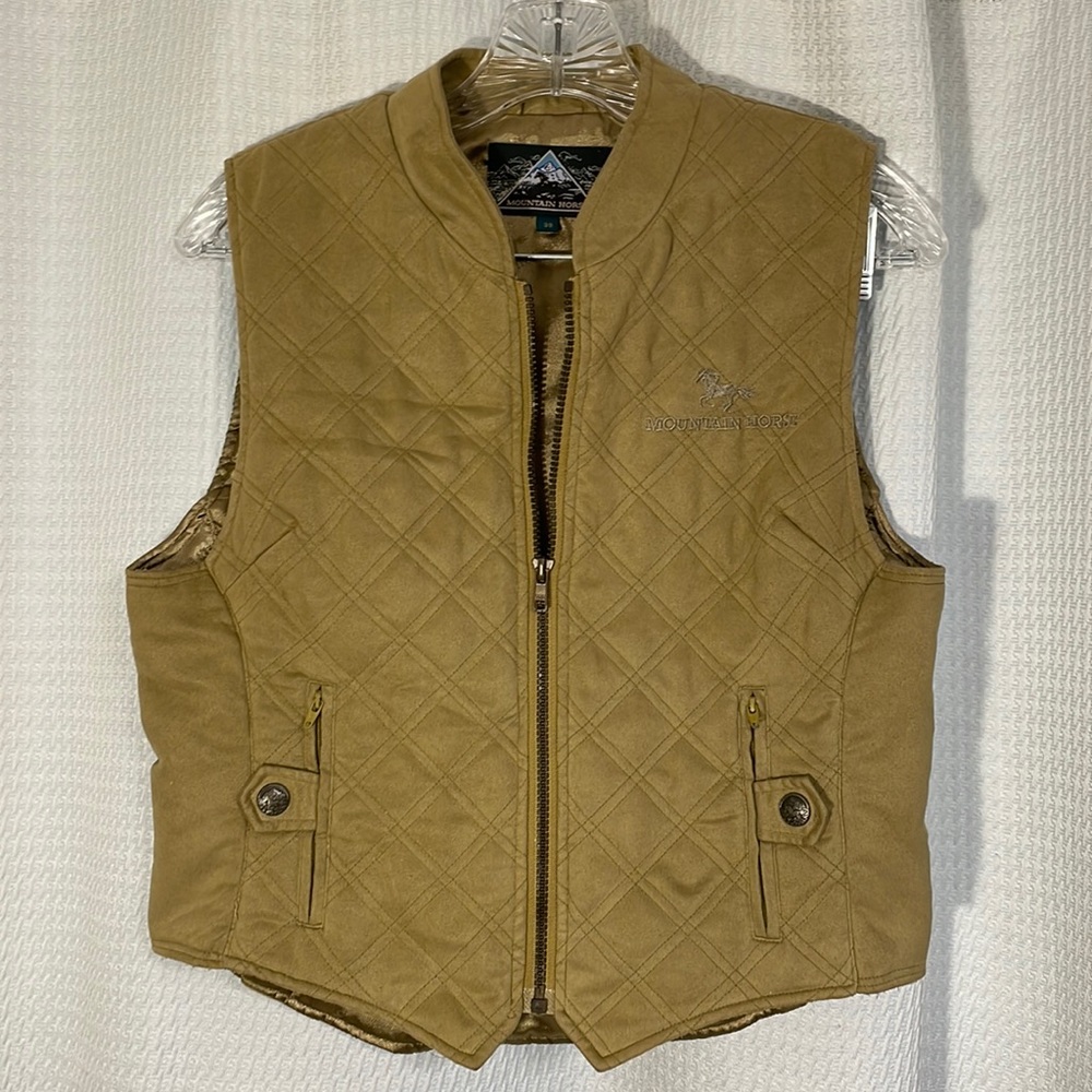 Mountain Horse tan quilted vest.  sz 38